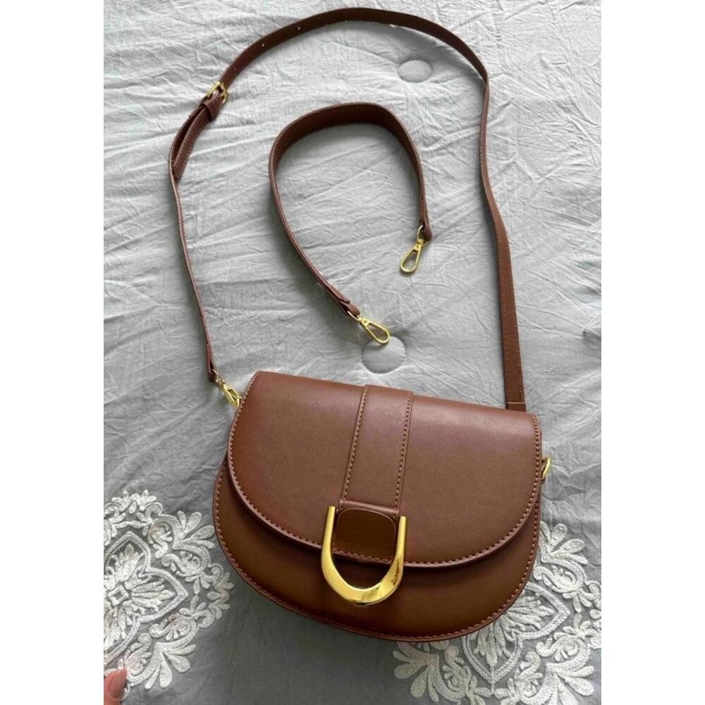 brown purse